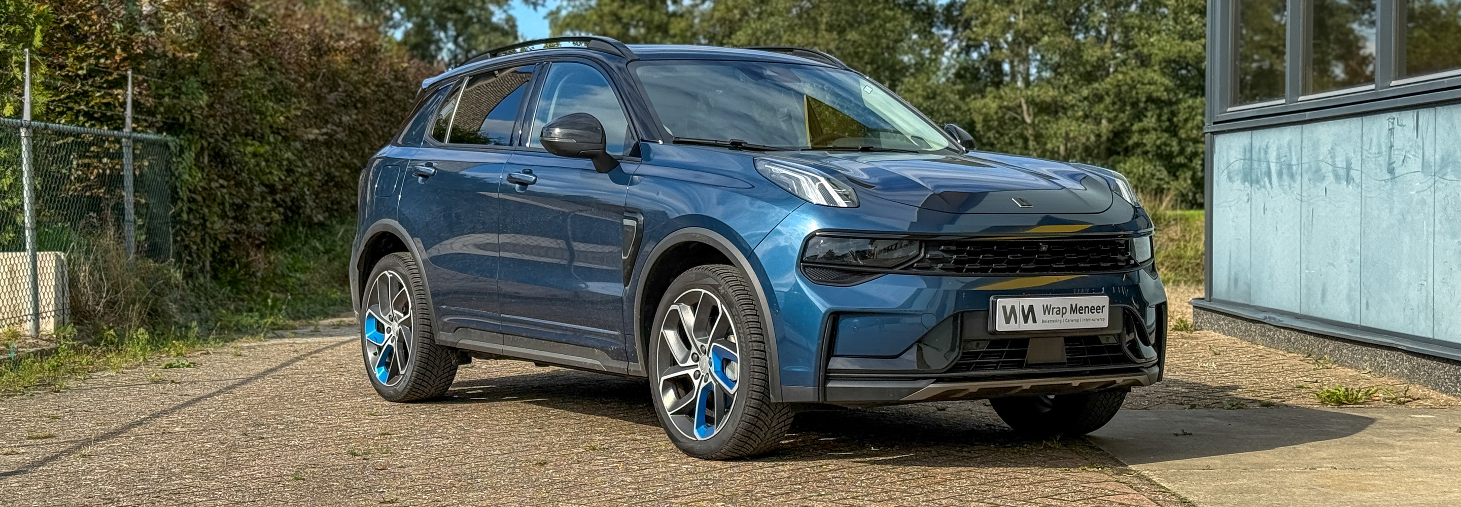 Lynk en Co blauw naar zwart